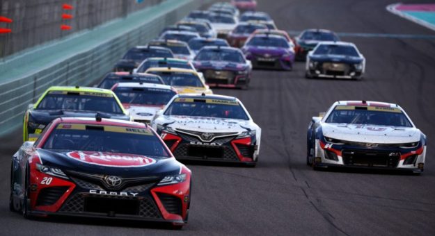 Visit Panorama de los Playoffs Cup Series 2023 de Homestead a Martinsville page