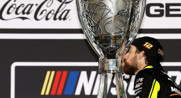 Visit Los Mejores Momentos de la coronación de Ryan Blaney en el Phoenix Raceway page