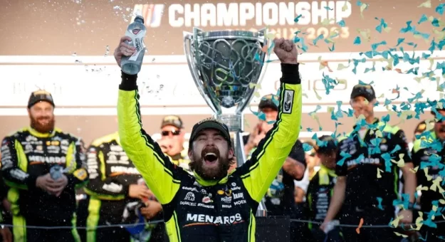 Visit NASCAR aterriza en Nashville para  la Champion’s Week 2023 page