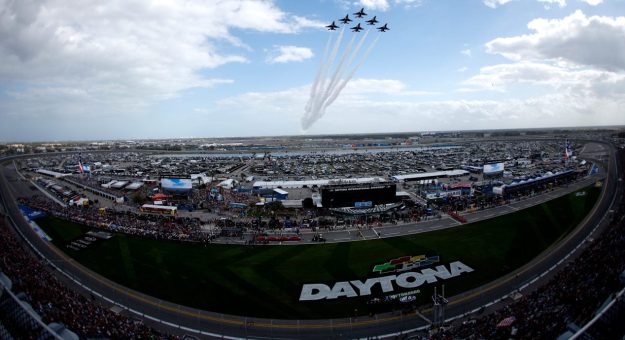 Visit Horario completo para las Daytona Speedweeks 2024 page