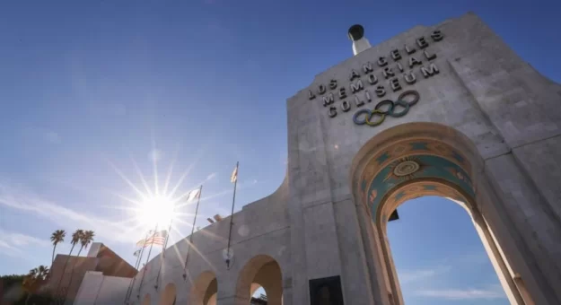 Visit La NASCAR México Series cumplirá jornada histórica en el LA Coliseum con La Batalla page