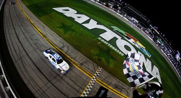 Austin Hill ganó en Daytona