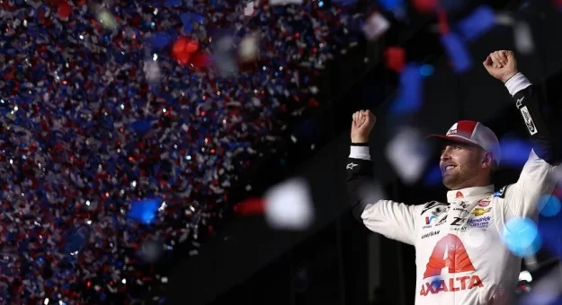 Visit William Byron ganó las 500 Millas de Daytona 2024 page