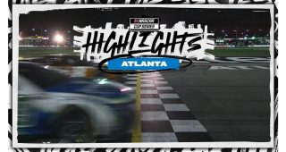 Daniel Suárez wins in three-wide photo finish at Atlanta