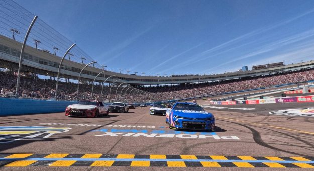 Visit Todo listo para la Shriners Children’s 500 de la Cup Series en Phoenix page