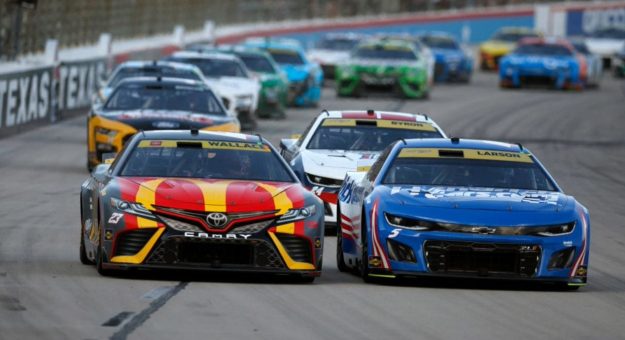 Visit Horario fin de semana NASCAR primavera 2024 en el Texas Motor Speedway page