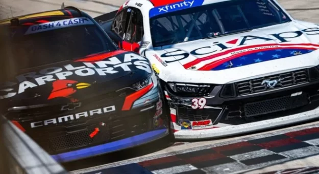 Visit Sam Mayer ganó la Andy’s Frozen Custard 300 con photo finish en Texas page