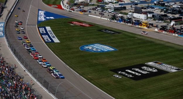 Visit Todo listo para la AdventHealth 400 de la Cup Series 2024 en Kansas page