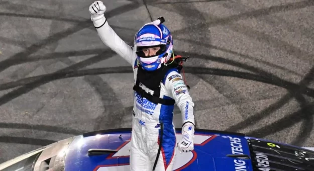 Visit 3 Up, 3 Down: Cómo salieron estos 6 pilotos del Kansas Speedway page