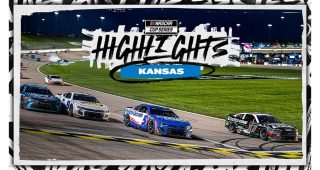 Closest finish in Cup Series history: Larson seizes the Kansas win