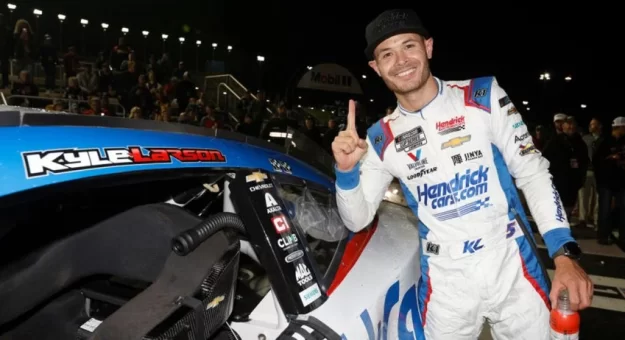 Proyección del ganador para Darlington: Todas las flechas apuntan a Kyle Larson