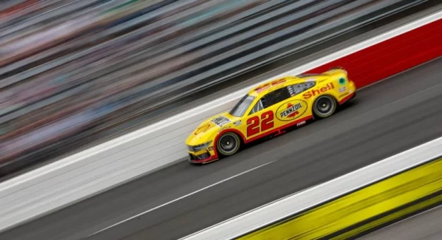 Visit Joey Logano arrancará desde la Pole Position en la All-Star Race 2024 page