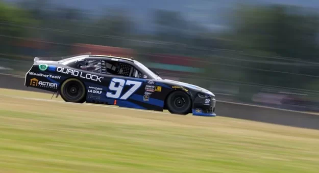 Visit Shane Van Gisbergen ganó la Pacific Office Automation 147 en Portland page