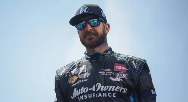 Visit Martin Truex Jr. se retirará al final de la temporada NASCAR Cup Series 2024 page