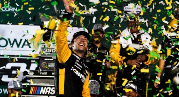 Visit Ryan Blaney ganó la Iowa Corn 350 de la NASCAR Cup Series 2024 en el Iowa Speedway page