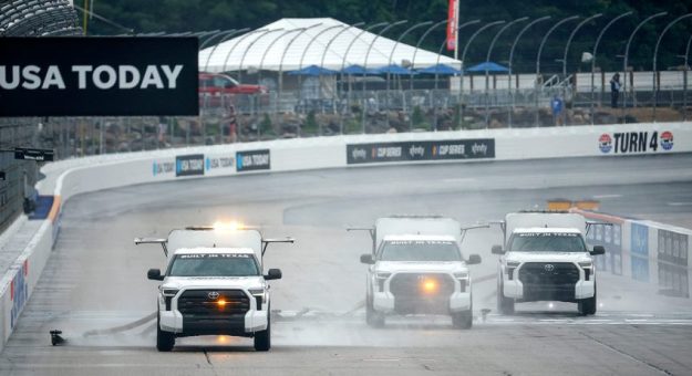 Visit La lluvia en New Hampshire cambió la USA Today 301 y los Playoffs Cup Series 2024 page