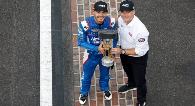 Visit El impacto de una victoria en Indianápolis para el campeonato de la Cup Series page