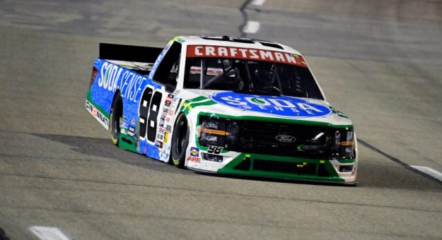 Visit Ty Majeski ganó la Clean Harbors 250 en Richmond y quedaron listos los Playoffs de la Truck Series page