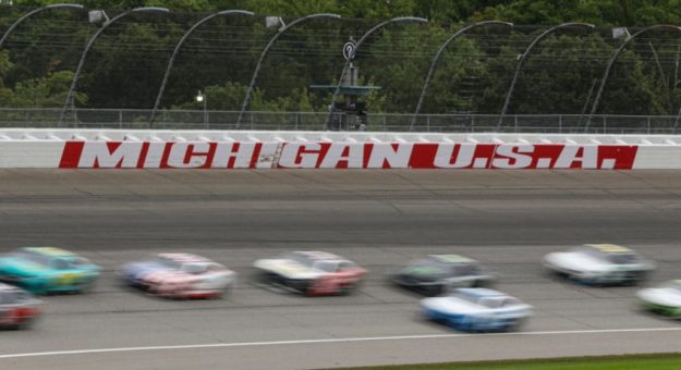 Visit Horario para el fin de semana NASCAR 2025 en el Michigan International Speedway page
