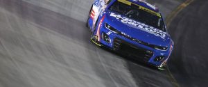 Kyle Larson ganó la Bass Pro Shops Night Race de los Playoffs Cup Series 2024 en Bristol