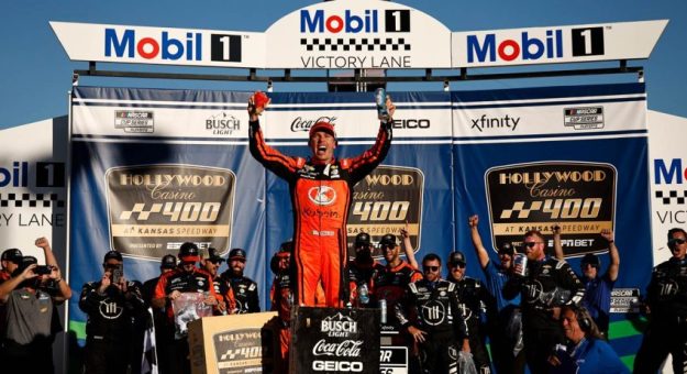 Visit Ross Chastain ganó la Hollywood Casino 400 de los Playoffs Cup Series 2024 en el Kansas Speedway page