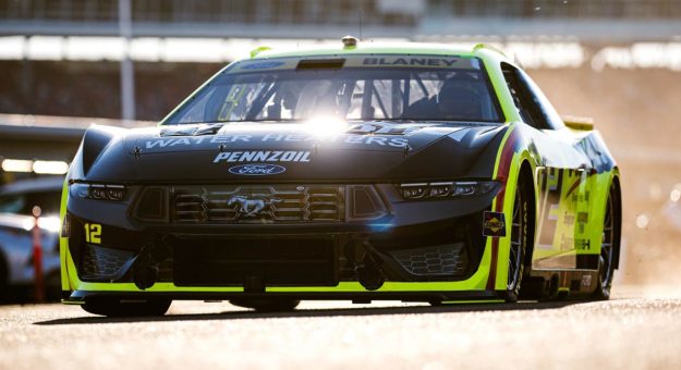 Visit Ryan Blaney lideró práctica de la Cup Series 2024 en el Phoenix Raceway page