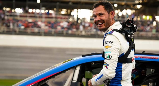Visit Resumen pilotos NASCAR Cup Series 2024: Kyle Larson page