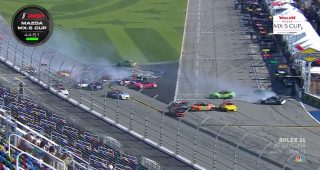 Massive pileup unfolds in opening seconds of Mazda MX-5 Cup action at Daytona