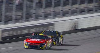 Double take: Byron claims back-to-back Daytona 500s wins as cars crash
