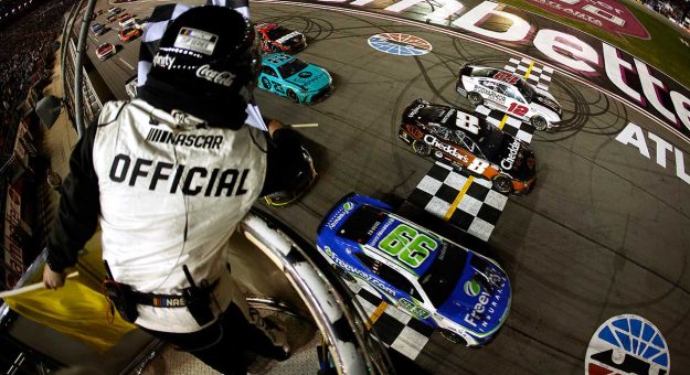 Visit ‘So Damn Close’: Daniel Suárez, Ryan Blaney y Kyle Busch reviven la histórica carrera en Atlanta 2024 page