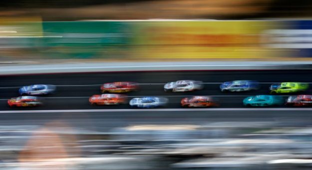 Visit El enigma de la nueva pista de 1.5 millas del Atlanta Motor Speedway page