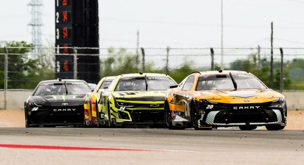 Visit Autos y pilotos para el EchoPark Automotive Grand Prix de la Cup Series 2025 en COTA page