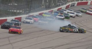 Josh Berry spins out after final stage gets underway