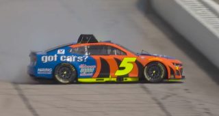 Darlington trouble: Kyle Larson crashes during opening laps