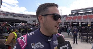 Alex Bowman claims Busch Light Pole in Thunder Valley