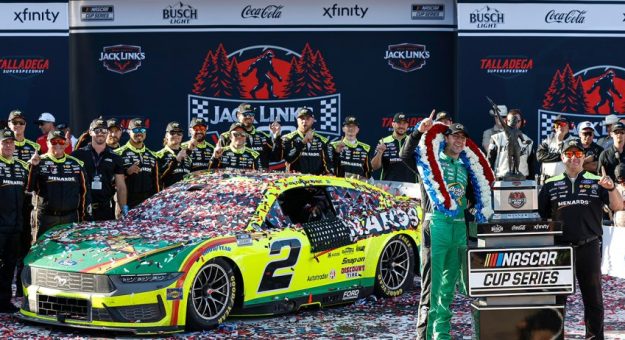 Visit Austin Cindric ganó la Jack Link’s 500 en el Talladega Superspeedway page