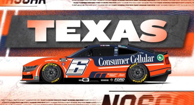 Visit Autos con nuevo look para el fin de semana NASCAR 2025 en el Texas Motor Speedway page