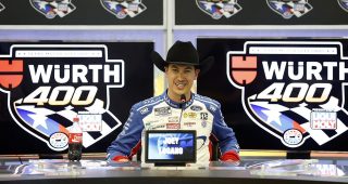 Logano on flipping narrative from last week with chip on shoulder