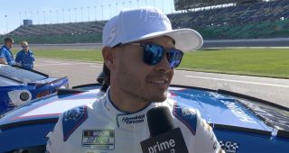 Larson: ‘Pretty ironic’ to share front row with Buescher