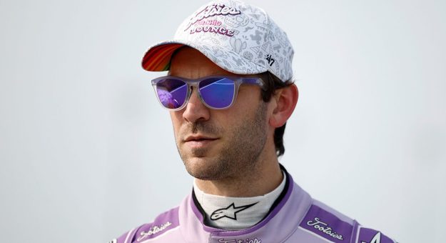 Visit Daniel Suárez reconoció ‘distracciones’ por su contrato antes de la carrera en México page