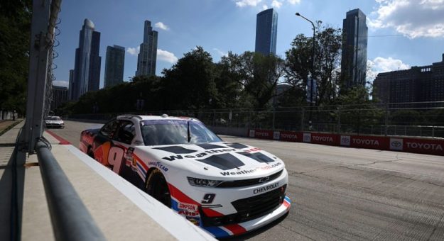 Visit Shane van Gisbergen ganó la Chicago Street Race de la Xfinity Series page