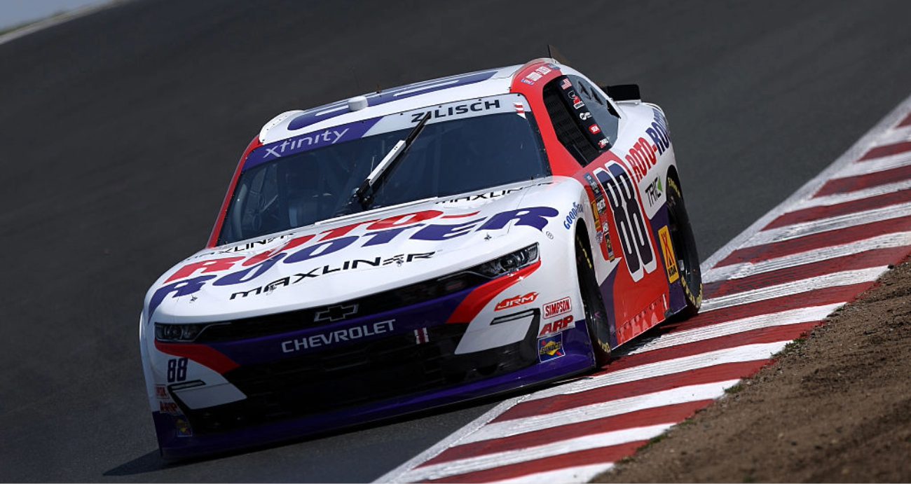 ノルキヤのシキシツサイン Zilisch keeps SVG at bay, gets revenge with Sonoma win - NASCAR EN