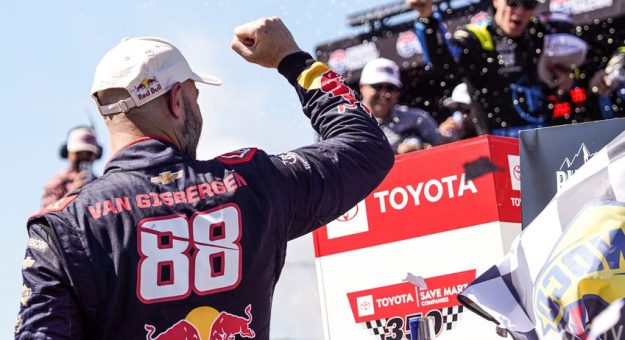 Visit El efecto SVG y cómo Trackhouse Racing está cambiando la cara de la NASCAR page