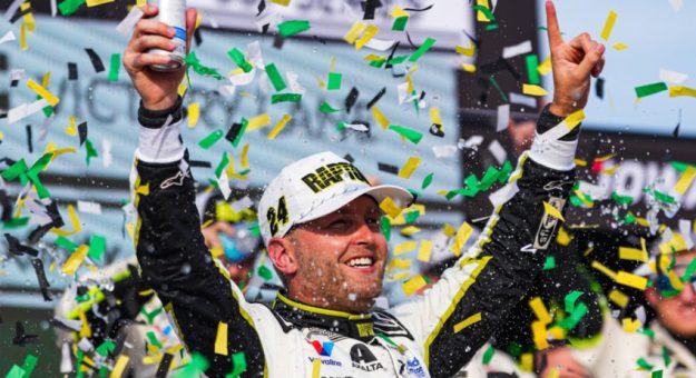 Visit William Byron ganó la Iowa Corn 350 Powered by Ethanol en el Iowa Speedway page