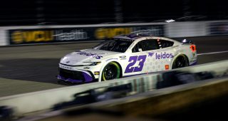 NASCAR official adds detail on Wallace pitting in No. 19’s pit box
