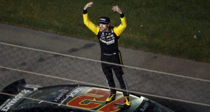 2025 Aug23 Ryan Blaney Top Of Car 870x462