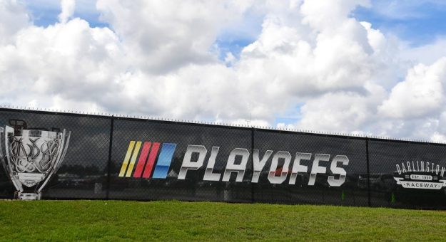 Visit Proyección del ganador para la Cook Out Southern 500 en el Darlington Raceway page