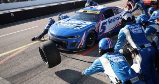 Fresh rubber, big results: Tire strategy takes center stage at Gateway