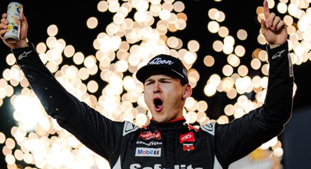 Visit Corey Heim se coronó en la Championship 4 de la Truck Series 2025 en el Phoenix Raceway page