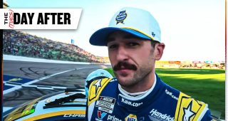 ‘We needed some magic’: Elliott discusses keeping his mustache during playoffs